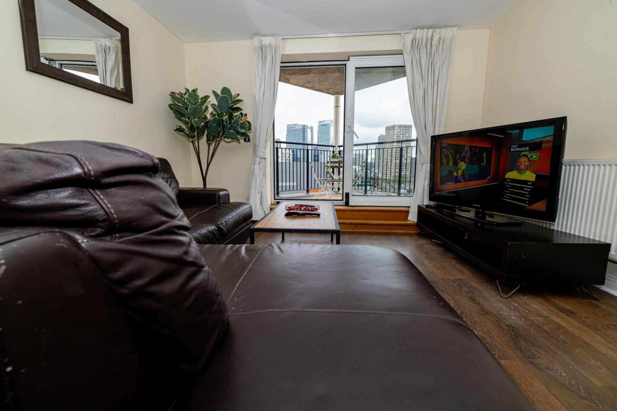 Two Bed Apartment Near Canary Wharf London Bagian luar foto